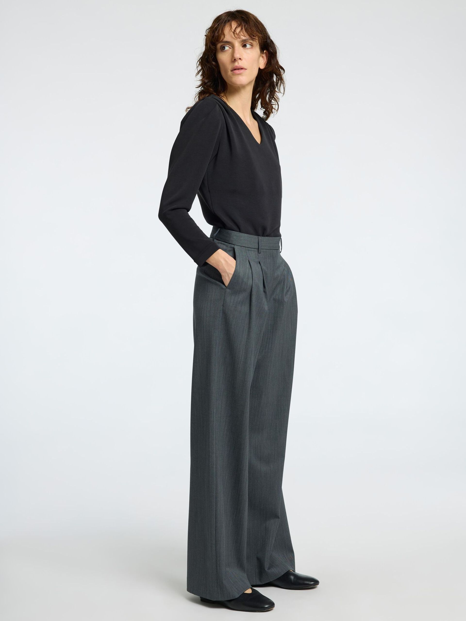Selected Femme Drape V-neck Top - 4