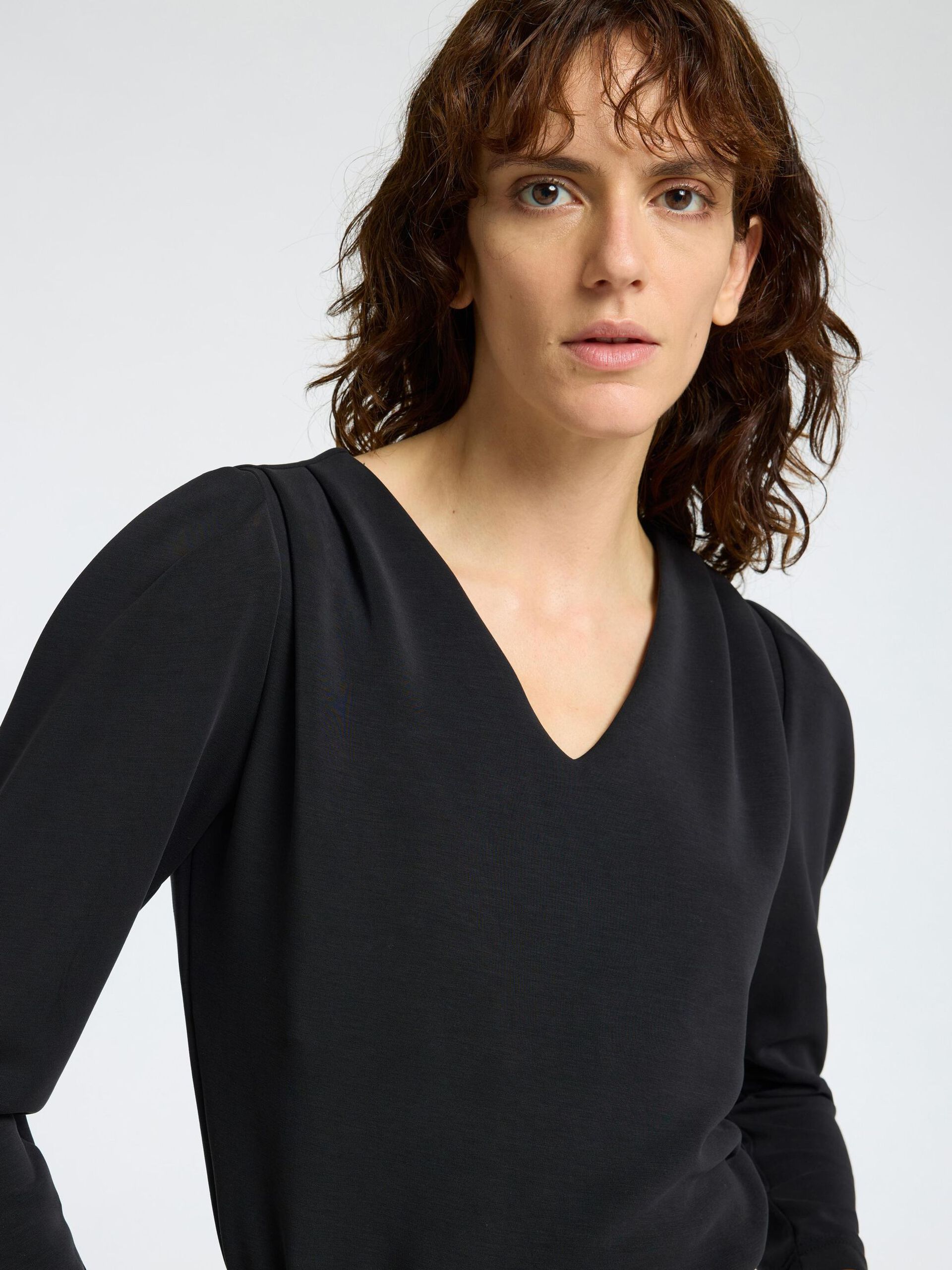 Selected Femme Drape V-neck Top - 6