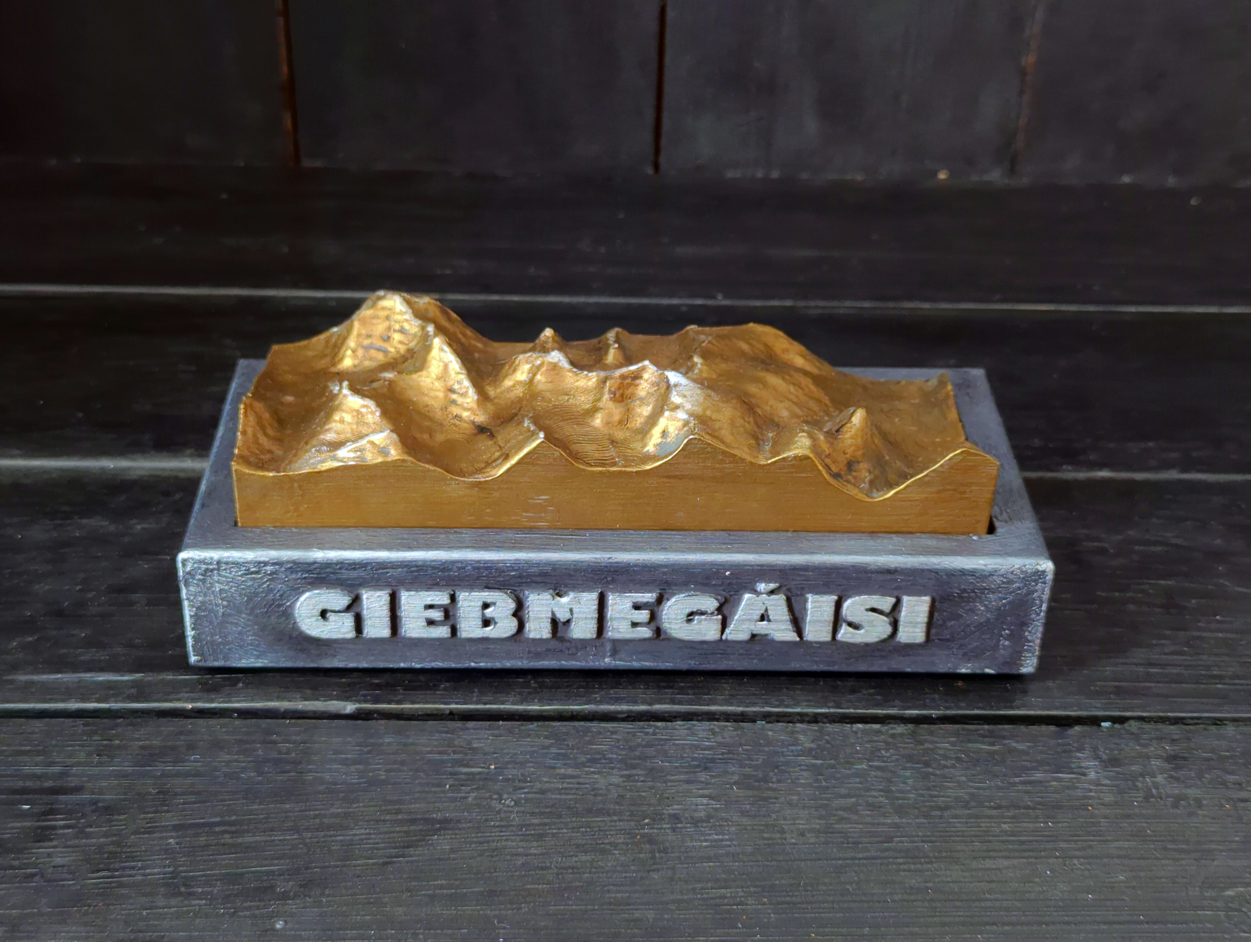 Handmålad 3D modell av Kebnekaise - 7