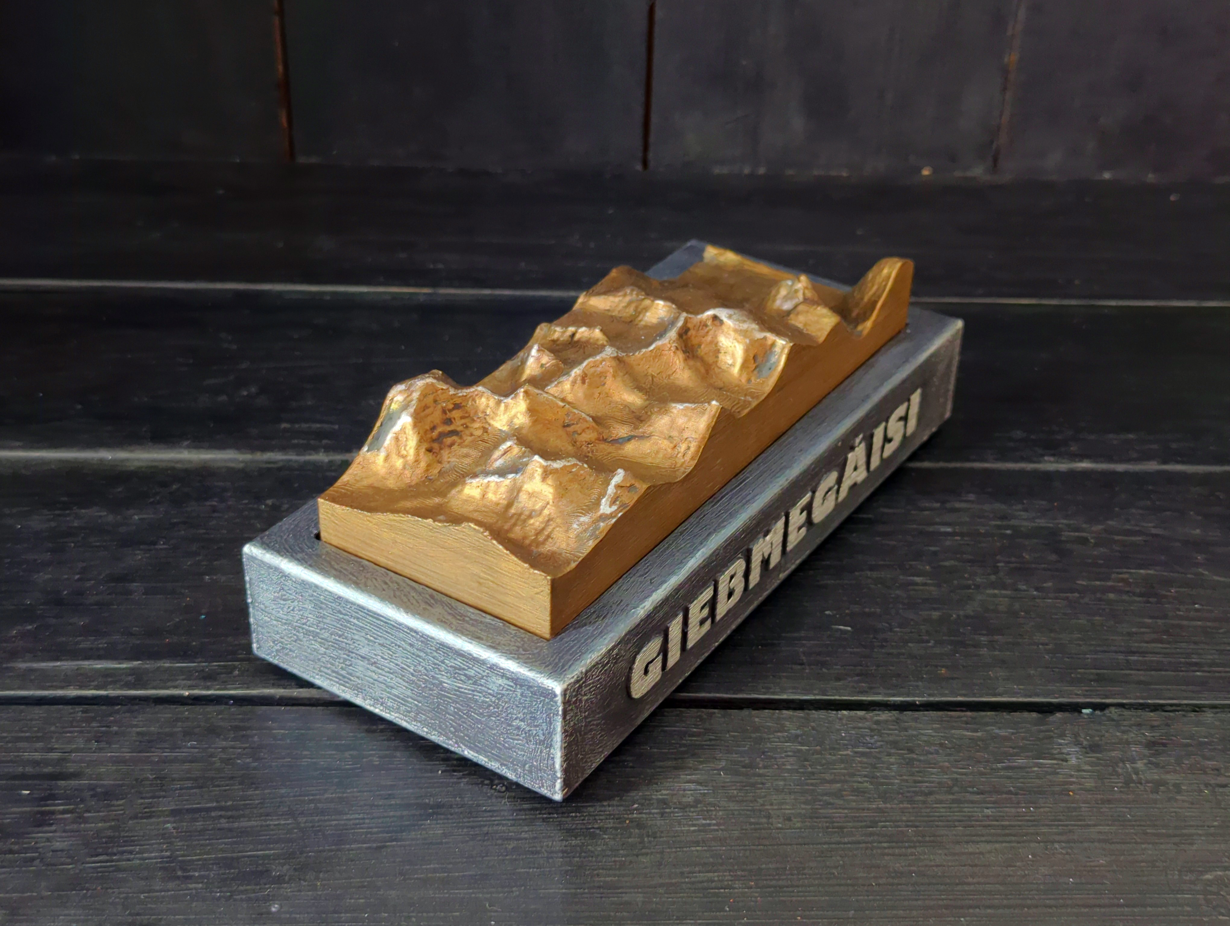 Handmålad 3D modell av Kebnekaise - 6