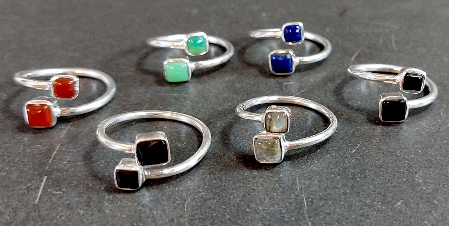 Ställbara Silverringar med Kvadratiska Cabochon
