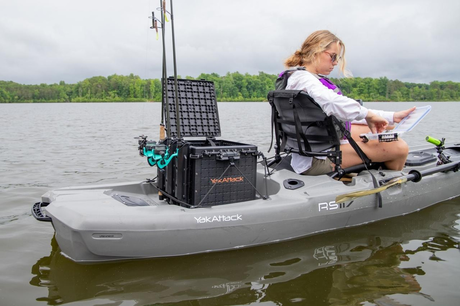 Yakattack BlackPak Pro, 13 x 13 x 13, Black, Includes lid and 3 rod holders - 13