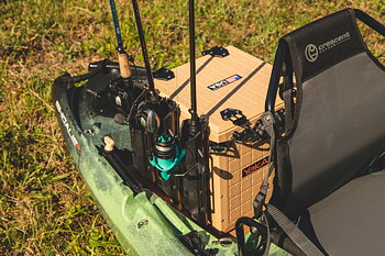 Yakattack BlackPak Pro, 13x13x13, Desert Sand, Includes lid and 3 rod holders