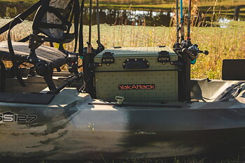 Yakattack BlackPak Pro, 16 x 16 x 13, Green, Includes lid and 6 rod holders