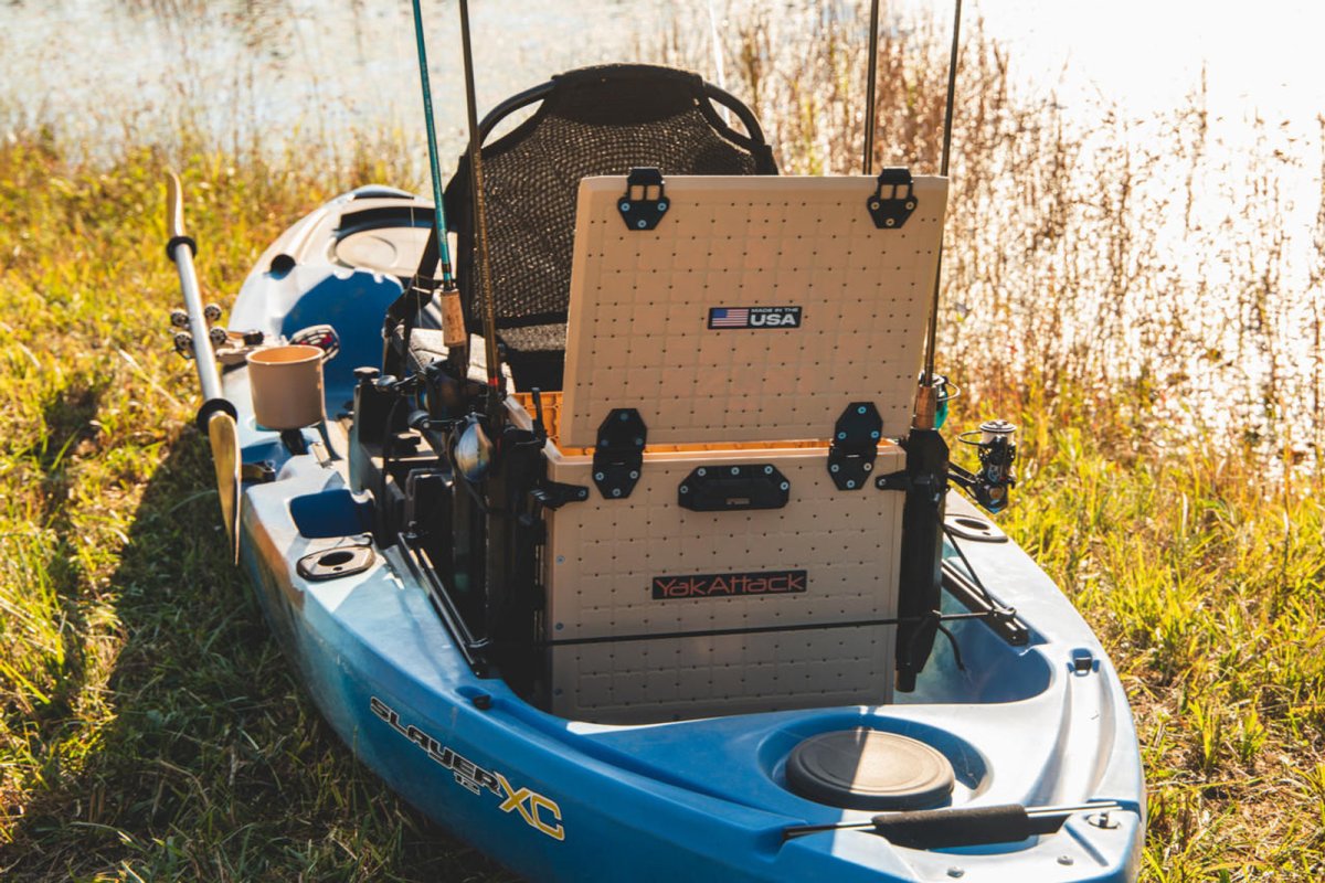 Yakattack BlackPak Pro, 13x16x13, Desert Sand, Includes lid and 4 rod holders - 7