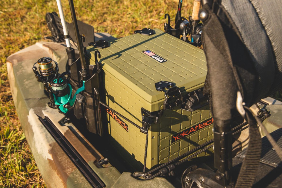 Yakattack BlackPak Pro, 13 x 16 x 13, Green, Includes lid and 4 rod holders - 6