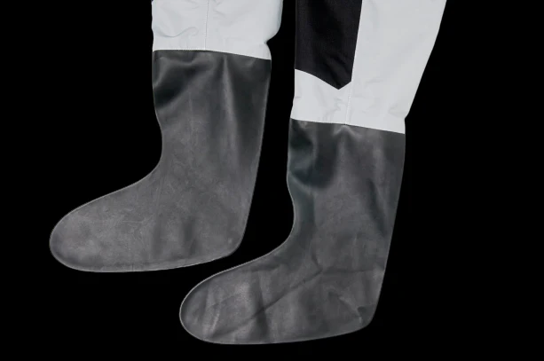 TH3 Dry suit with good breathability - 9