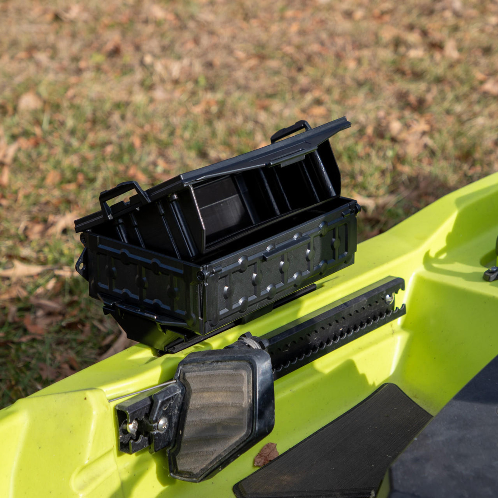 Yakattack 7.5inch GridLoc PicPocket - Compatible with BlackPak Pro or TracPak - 3