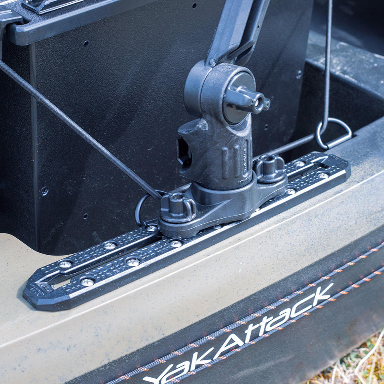 Yakattack HD Mount LockNLoad Track Base - 2