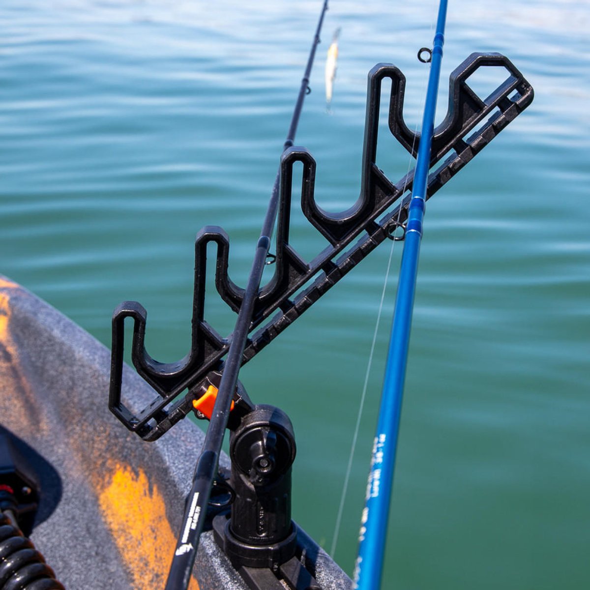 Yakattack CenterStage Rod Stager includes 1 ClickTrac Bullwinkle, LNL Mount - 12