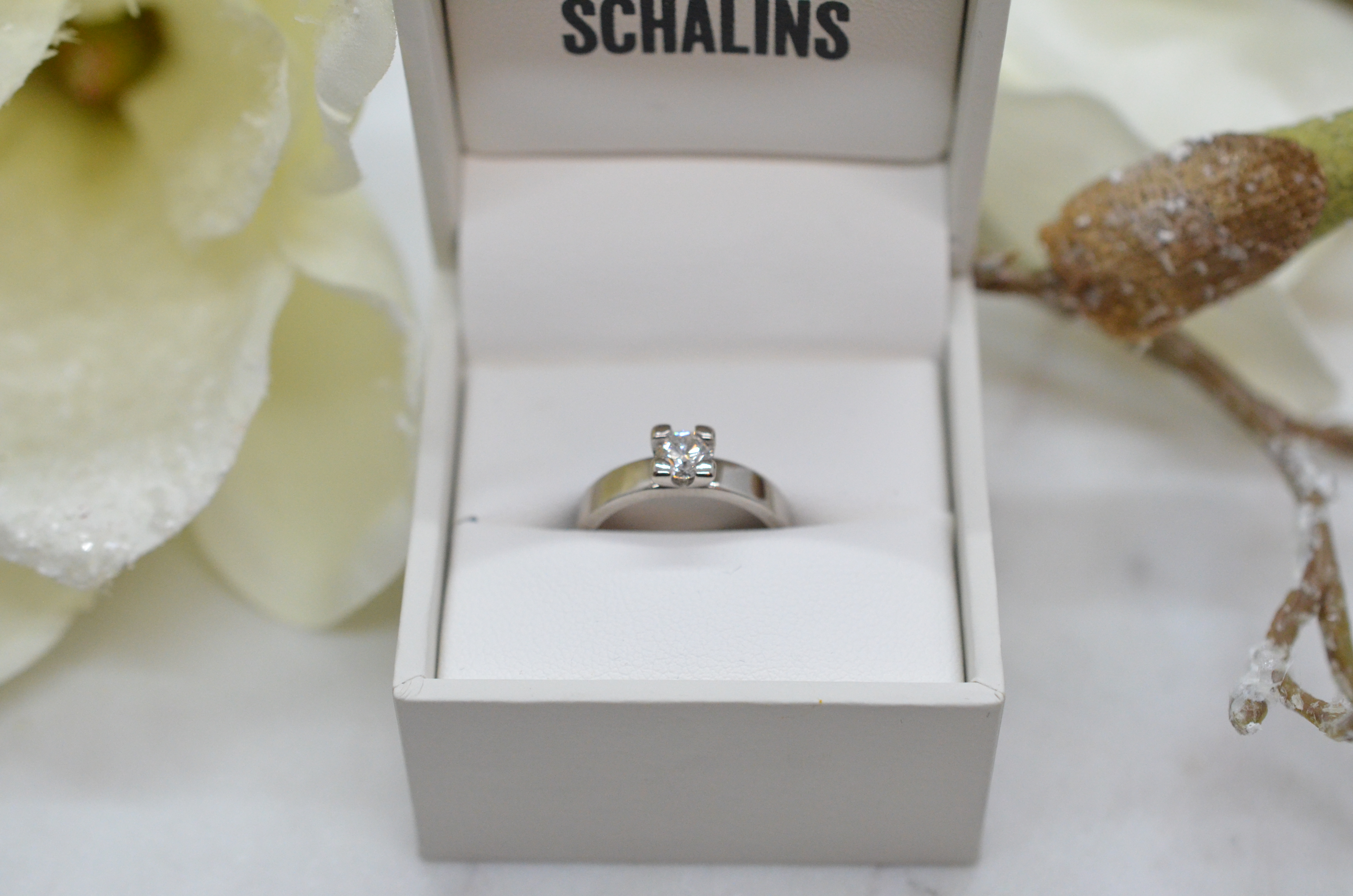 Second Hand 18k diamond ring 0,45 ct w/vs - 3