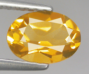Citrina suelta natural calibrada ovalada de 0,73 ct de 7 x 5 mm