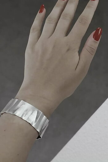 Dansk Copenhagen - Alaya Statement Wave Cuff Bracelet Silver Plating