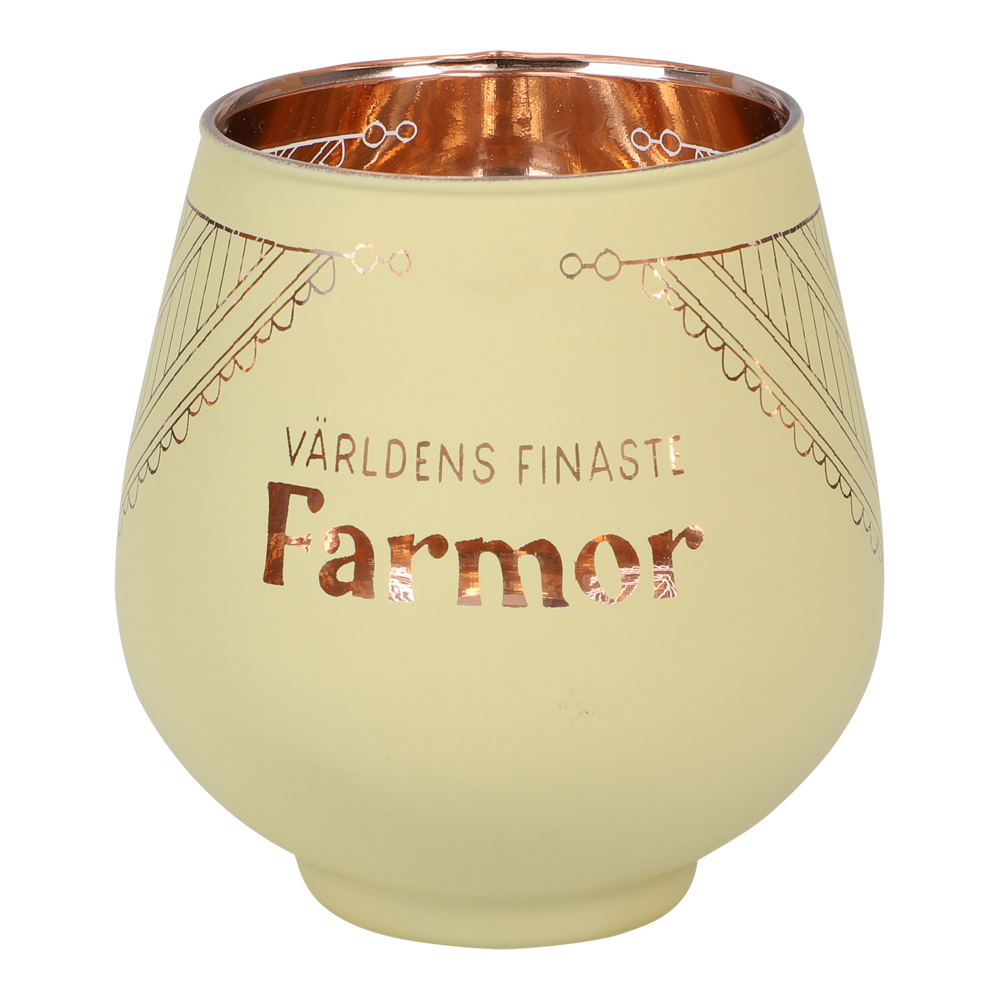 Ljuslykta i spegelglas, Världens finaste farmor