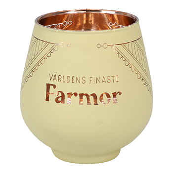Ljuslykta i spegelglas, Världens finaste farmor