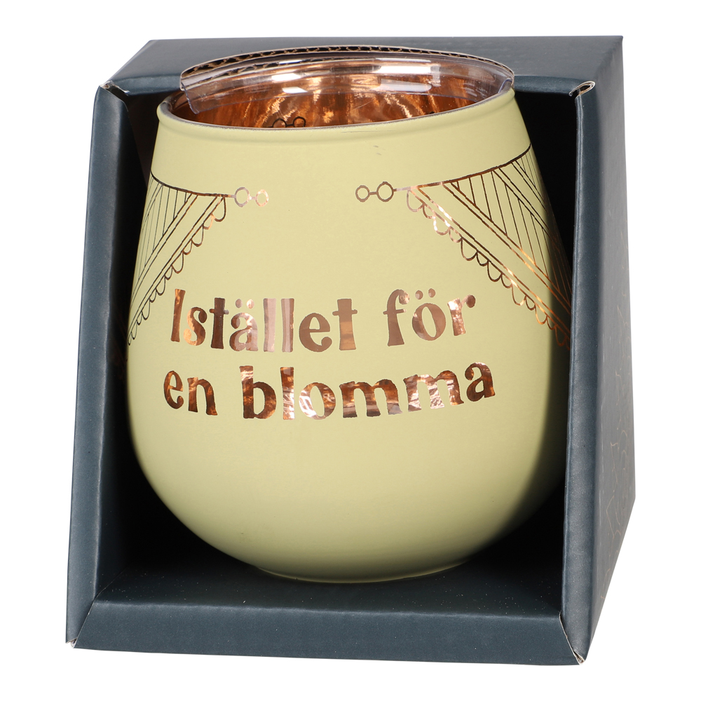 Ljuslykta i spegelglas, Istället för en blomma - 2