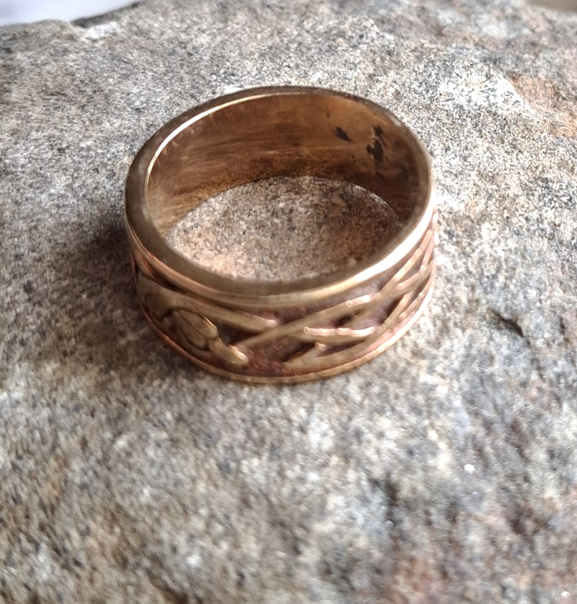 Keltisk/Viking knut bandring med dakhuvud i Brons - 2