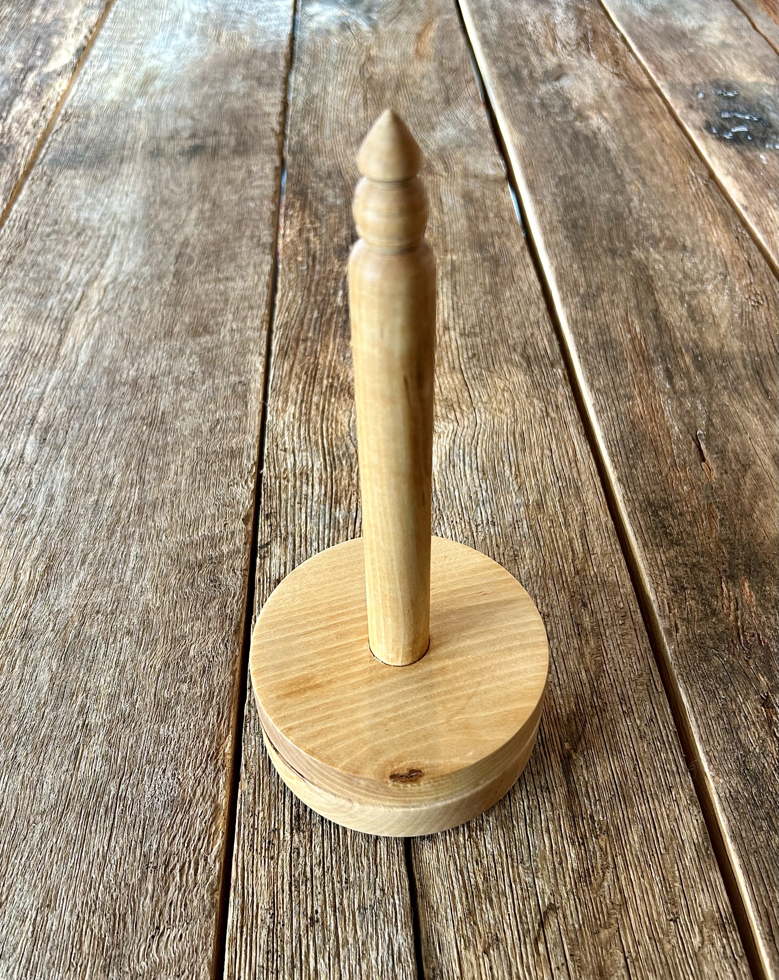 Fadenhalter aus Holz