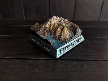 Handmålad 3D modell av Hidden Peak / Gasherbrum I