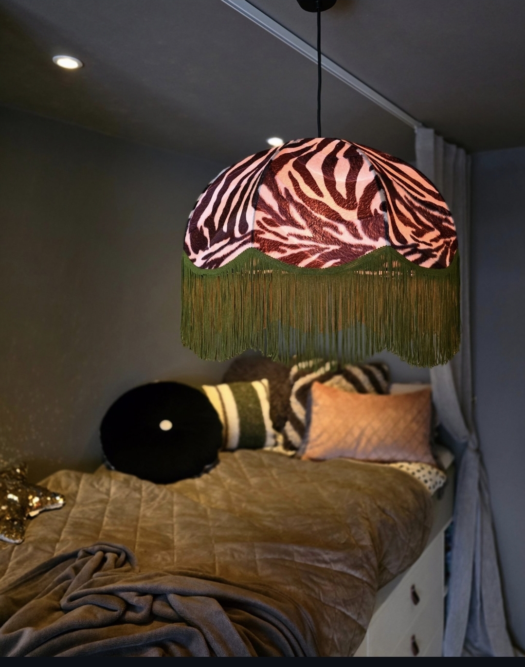 Taklampa Retro 50 - Zebra/Mossgrön frans - 2