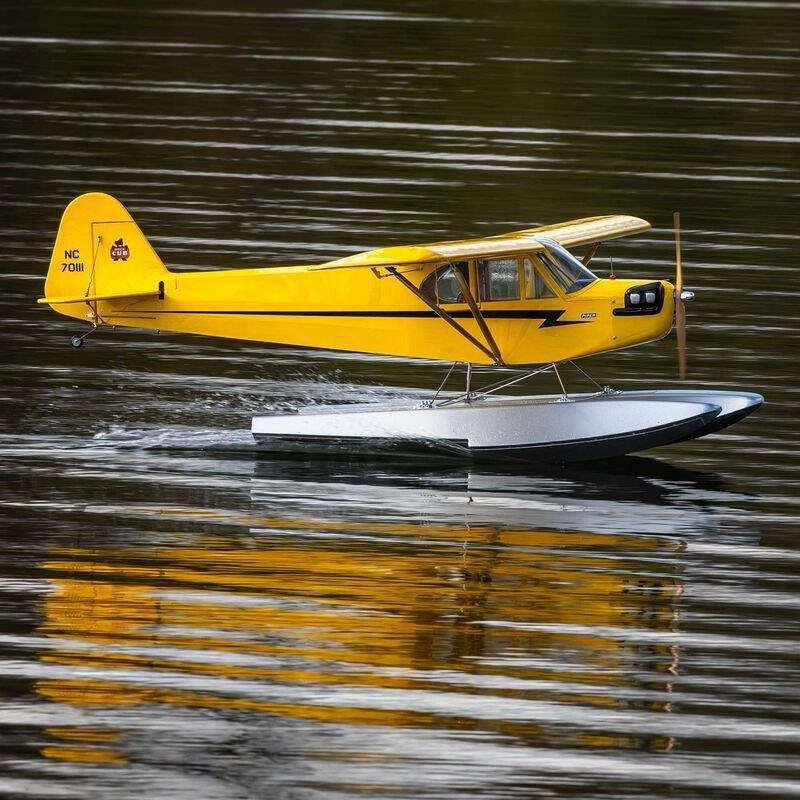 Hangar 9 J-3 Cub 10cc ARF, 2096mm (82.5tum)  - 9