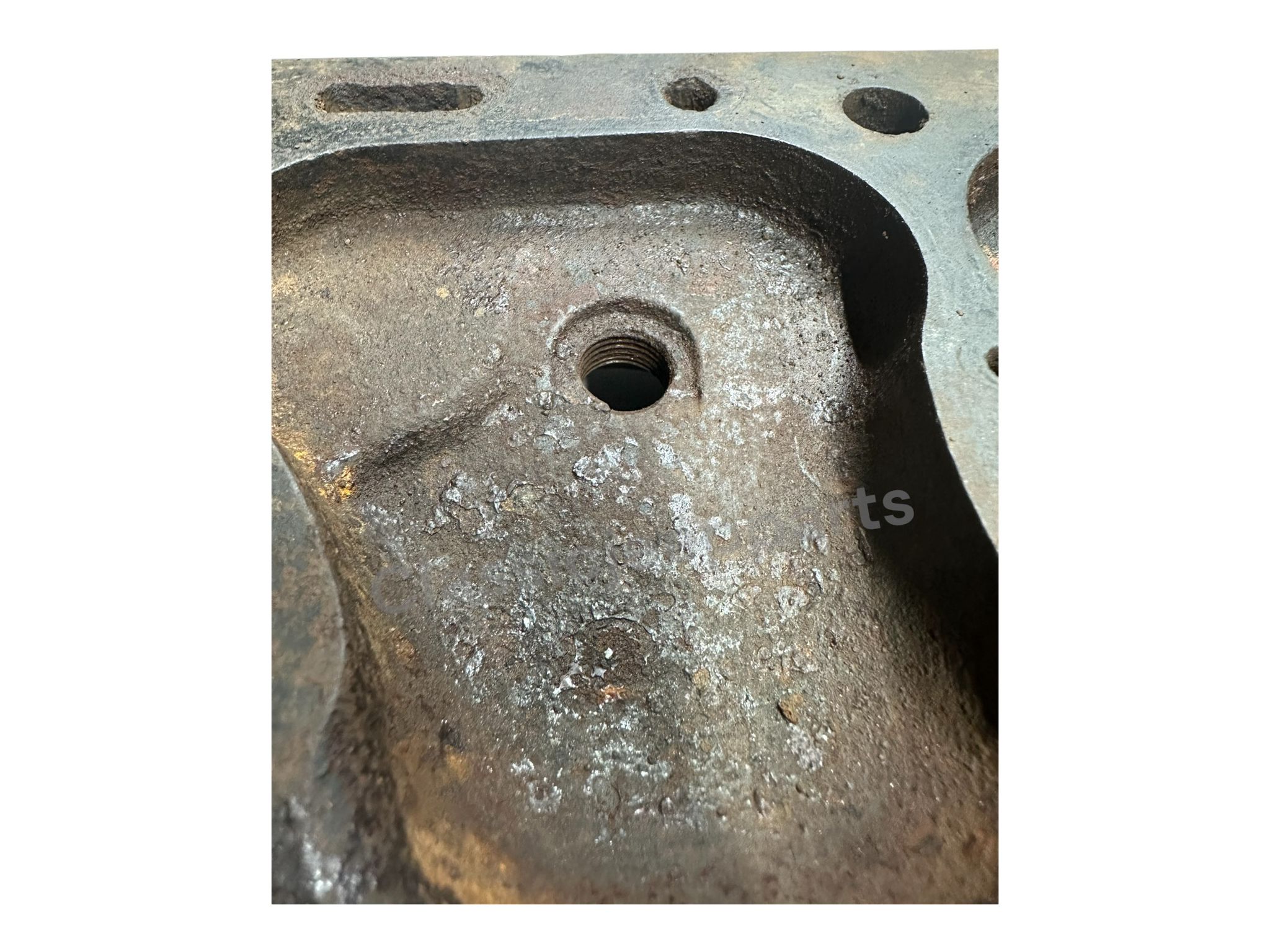 Cylinder head USED - 5