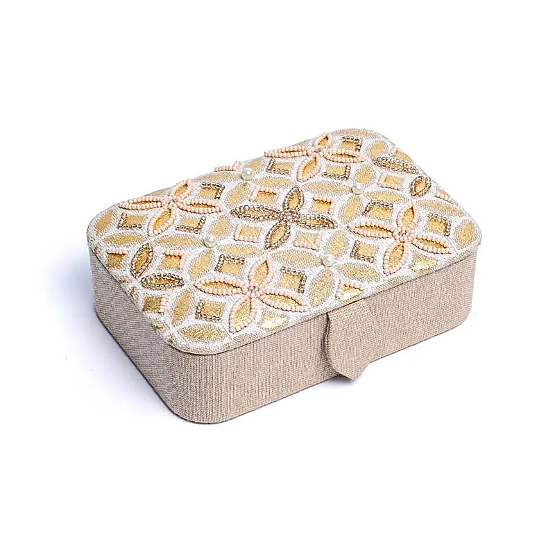 Smycken / tarotask sammet beige/guld med livets blomst