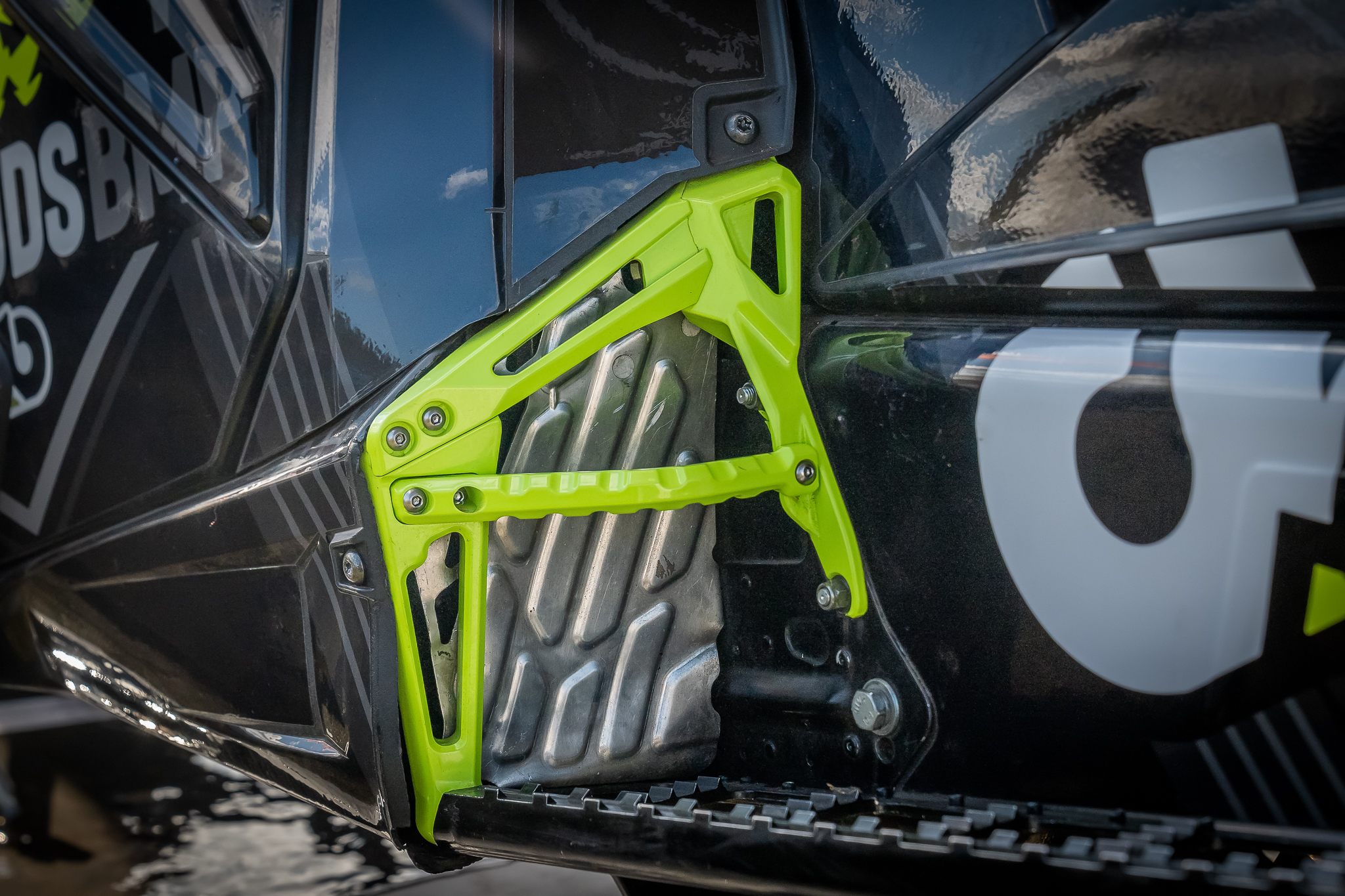 Backwoods BMP Subframe Polaris Matryx RMK 2022-2024/RMK SP 2025 - Lime Squeeze