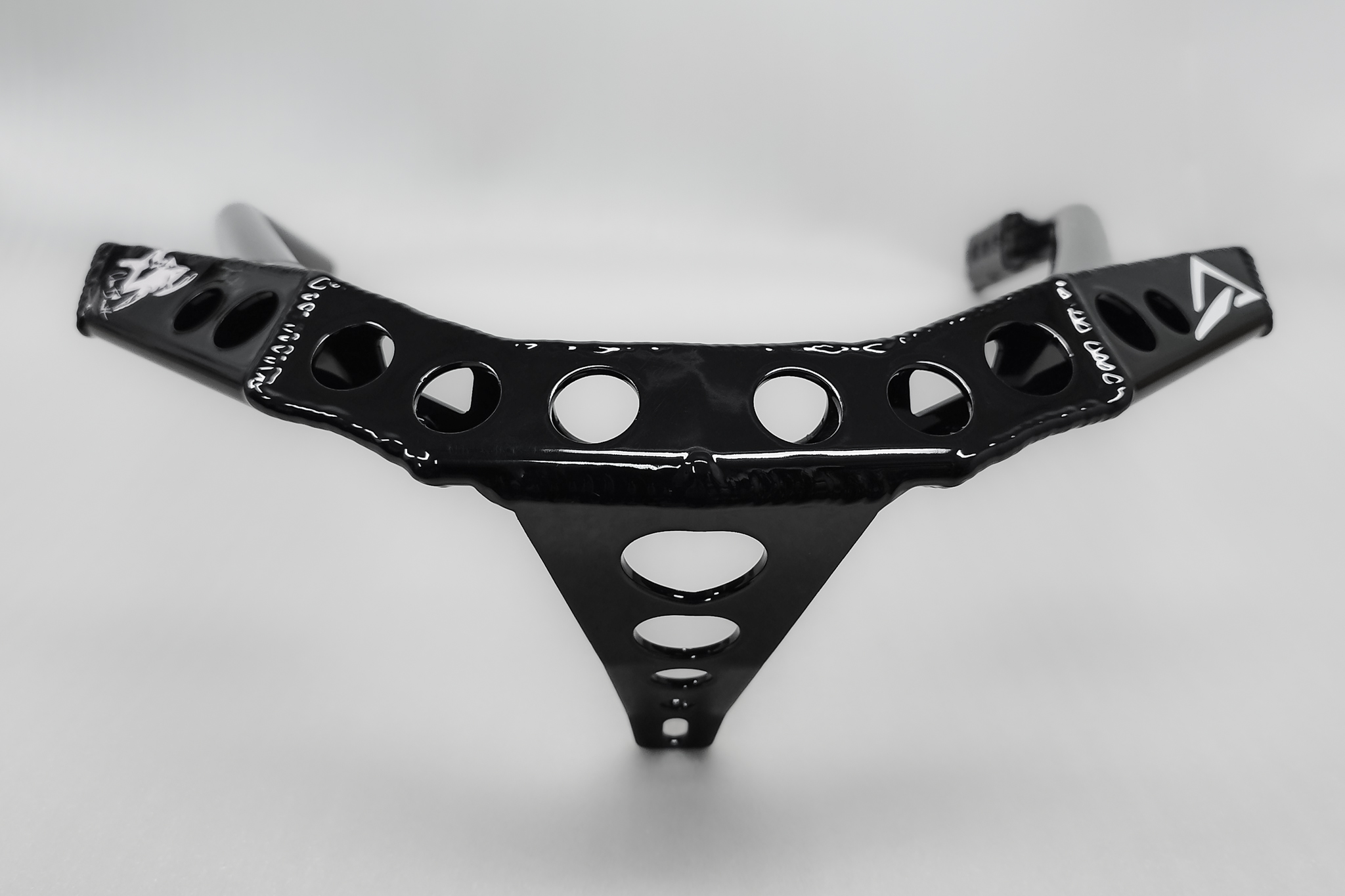 Skinz Burandt Frontbåge Polaris Matryx - Blanksvart