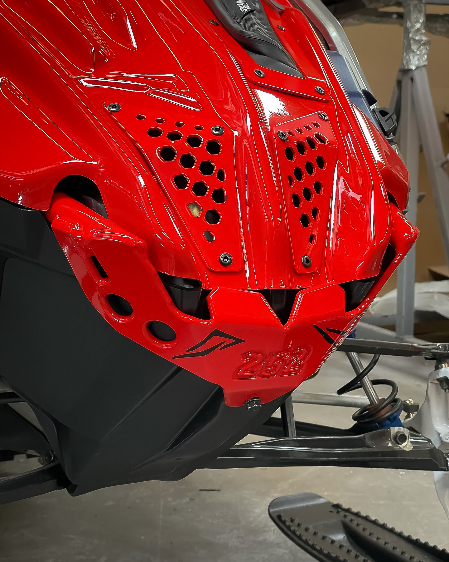 Skinz Frontbåge Ghost Bumper Polaris Matryx - BlankSvart - 2