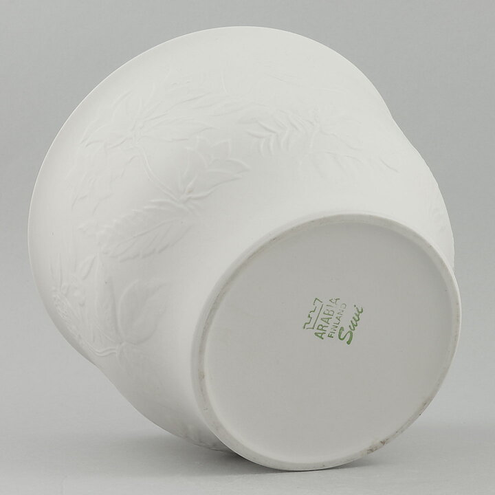 Gunvor Olin-Grönqvist (Suvi 1981) White Flowerpot with Flower Relief 17 cm 