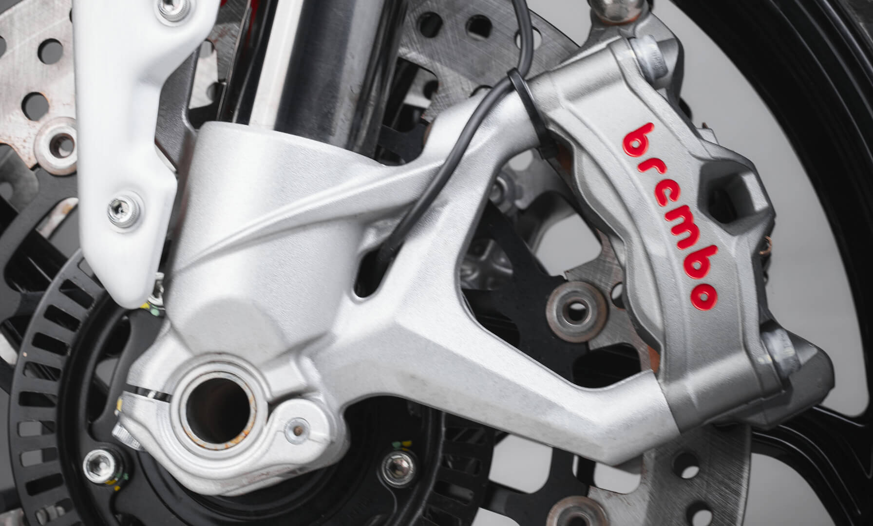 MV Agusta Brutale 1000 Ottantesimo - 2025 (order) - 7