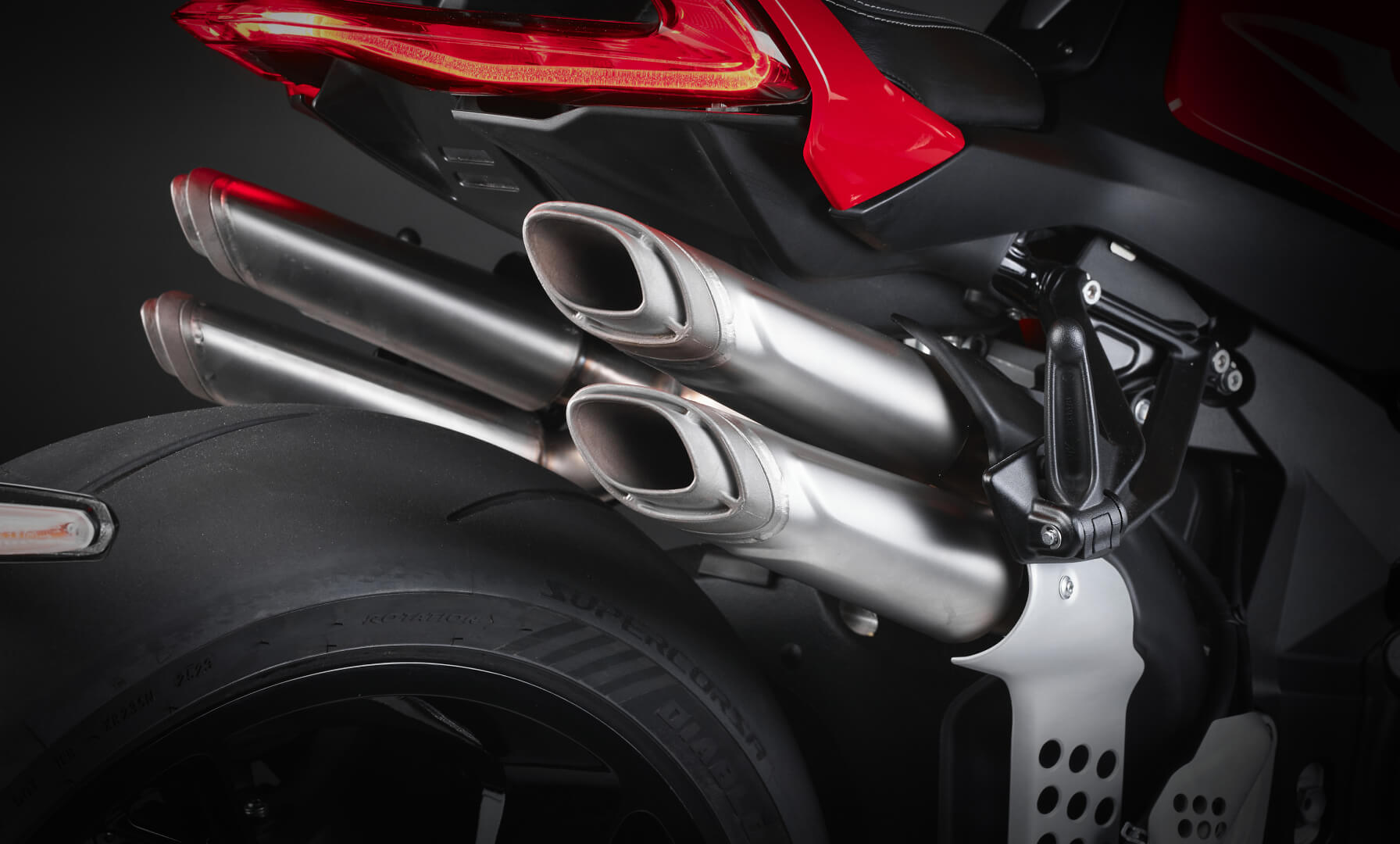 MV Agusta Brutale 1000 Ottantesimo - 2025 (order) - 3