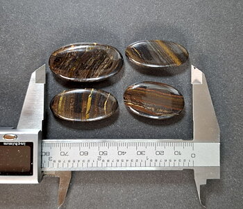 Tigerjärn Cabochon, Oval form   - AA+kvalitet - 4st