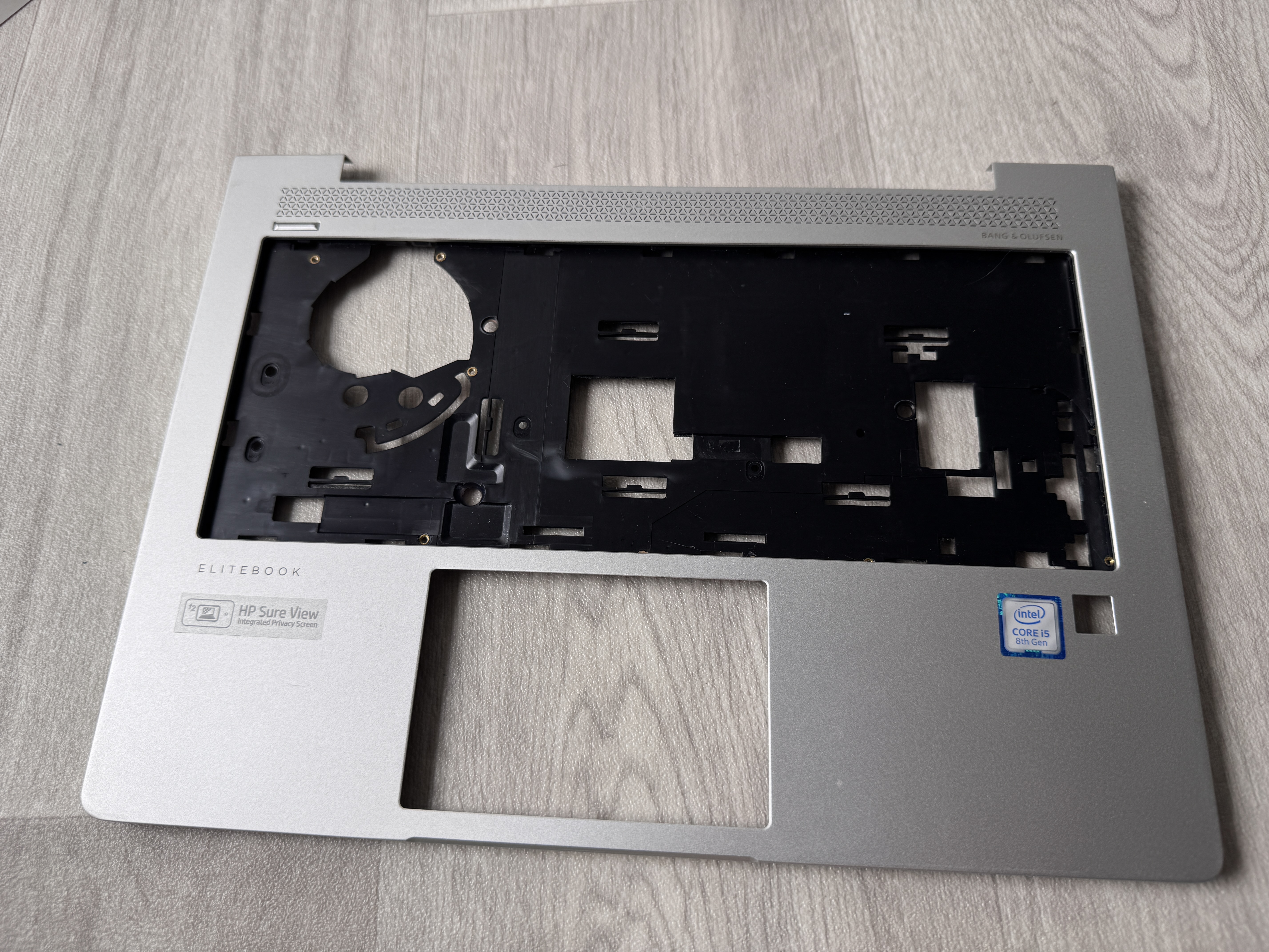Original HP Palmrest Chassi för EliteBook 830 G5 G6