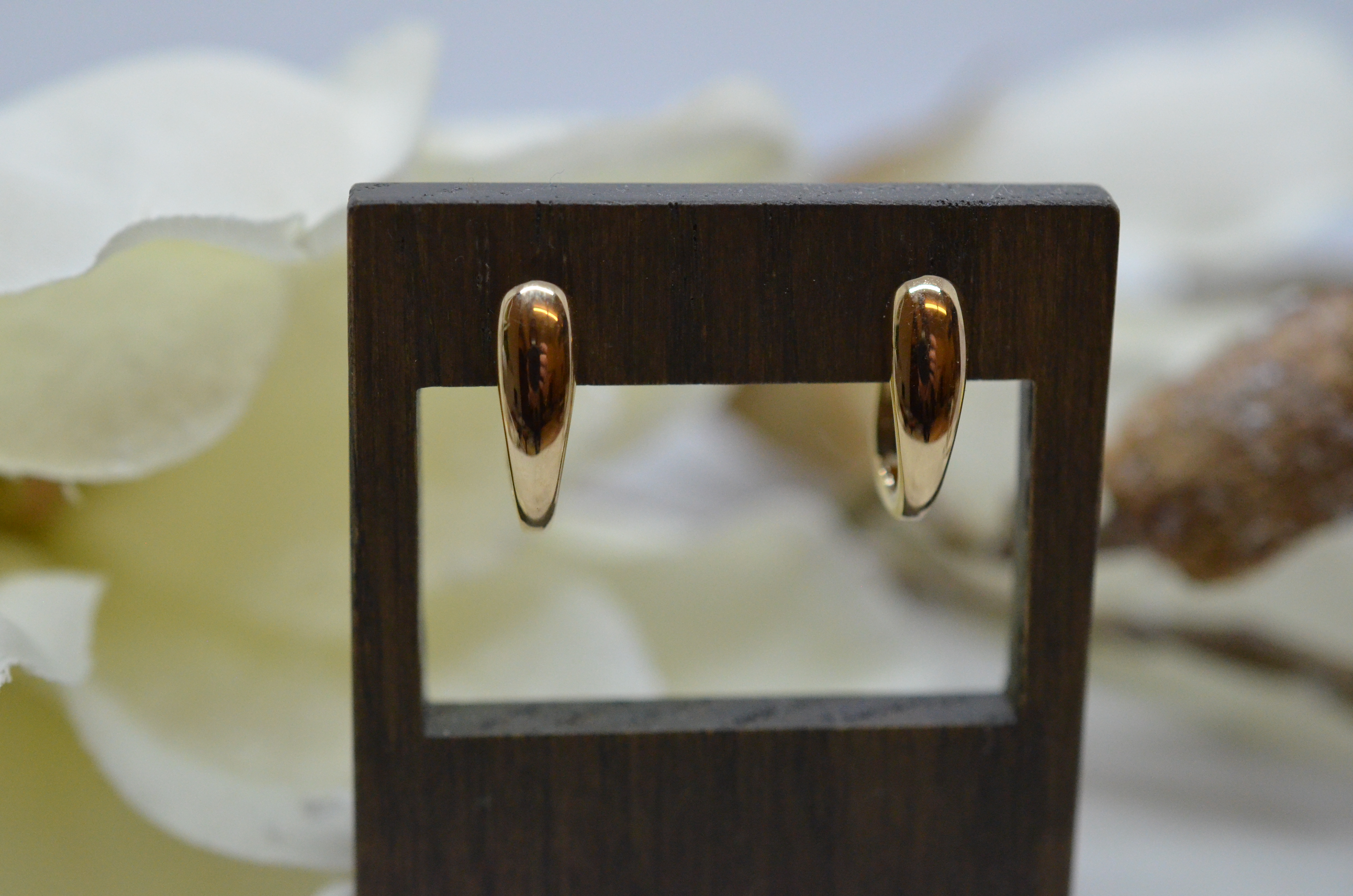 18k earrings - 2