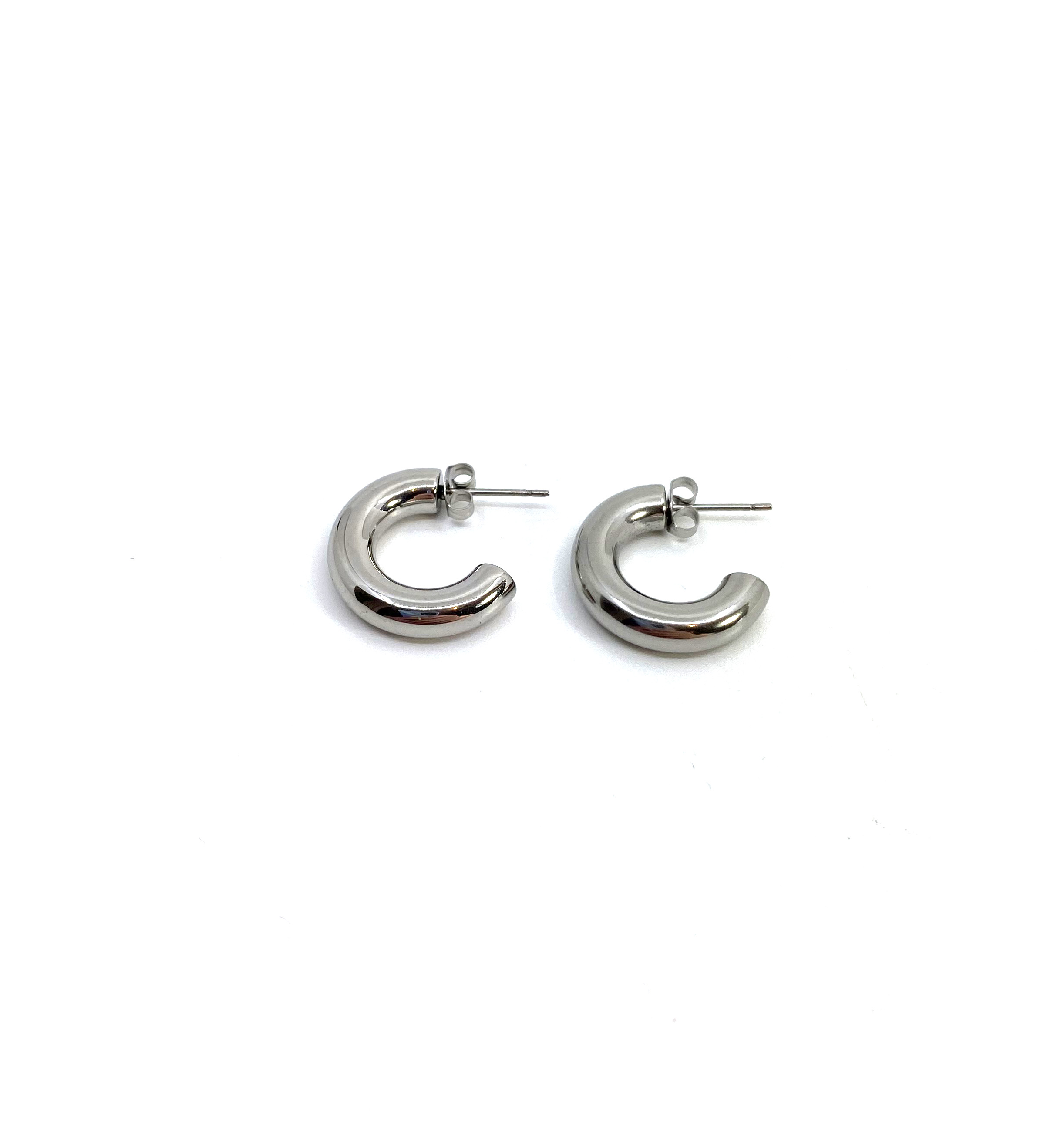 SILVIA HOOP SILVER 20MM