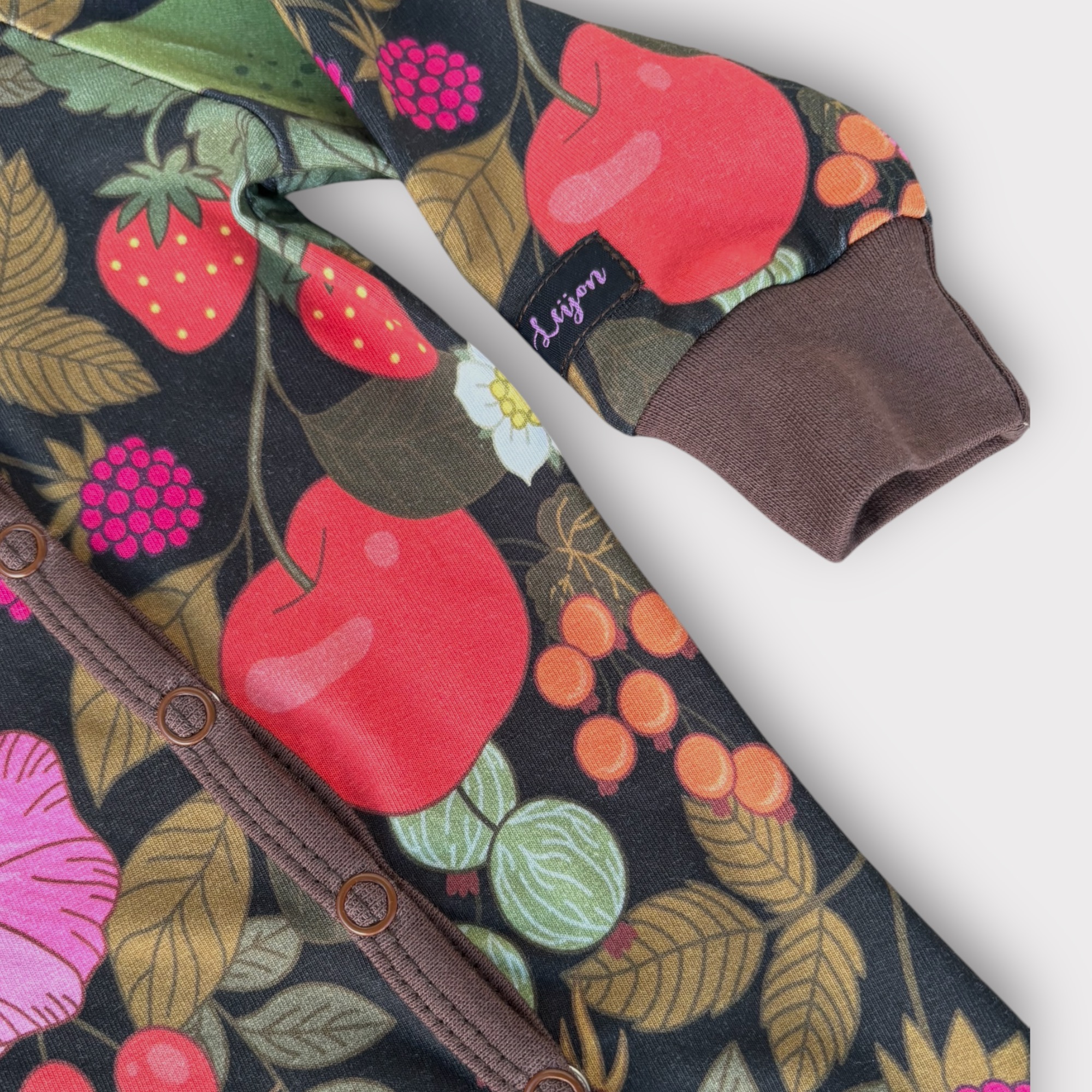 Babydress ”Selmas trädgård” brun - 4