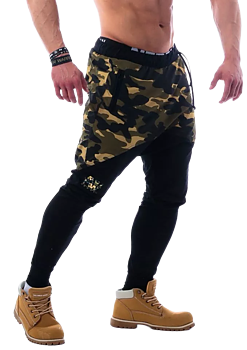 AW Sweatpants, green camo
