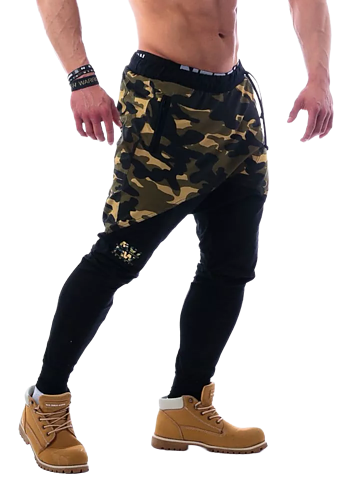 AW Sweatpants, green camo