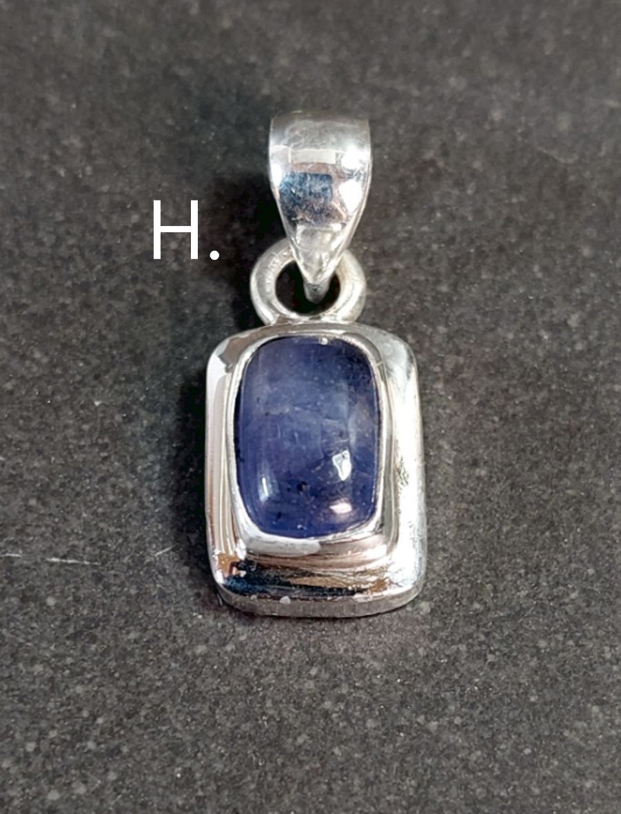 Tanzanit Hängen Cabochon i Äkta Silver - 9