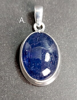 Tanzanit Hängen Cabochon i Äkta Silver