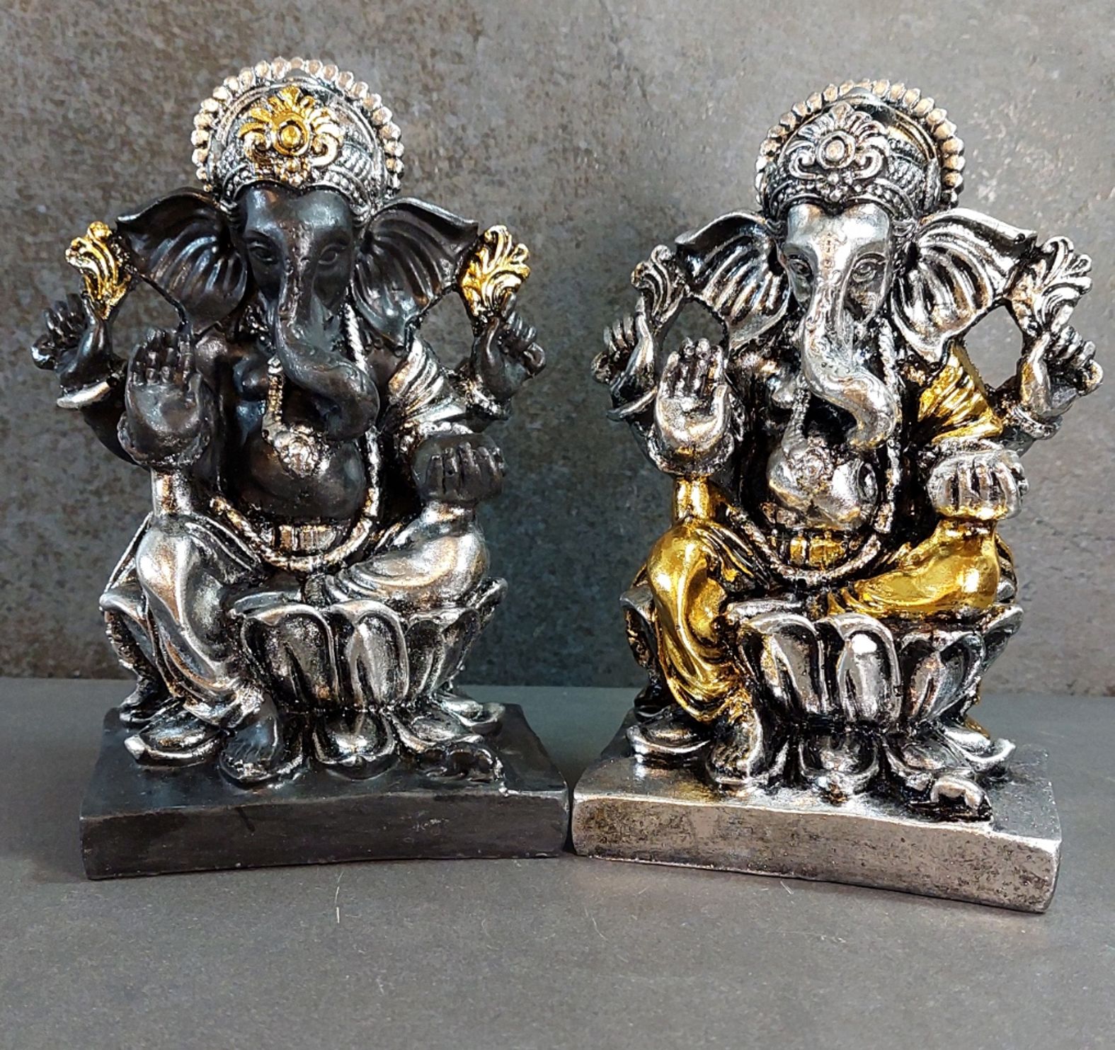 Ganesha på Lotus Staty - 17 cm - 3