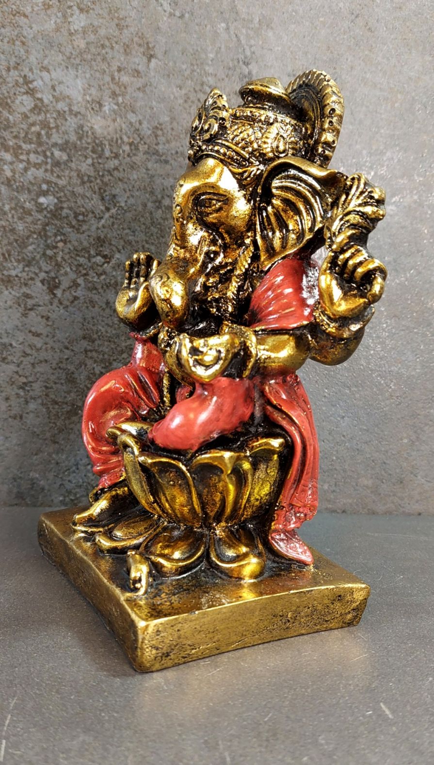 Ganesha på Lotus Staty - 17 cm - 5