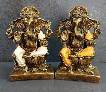 Ganesha på Lotus Staty - 17 cm