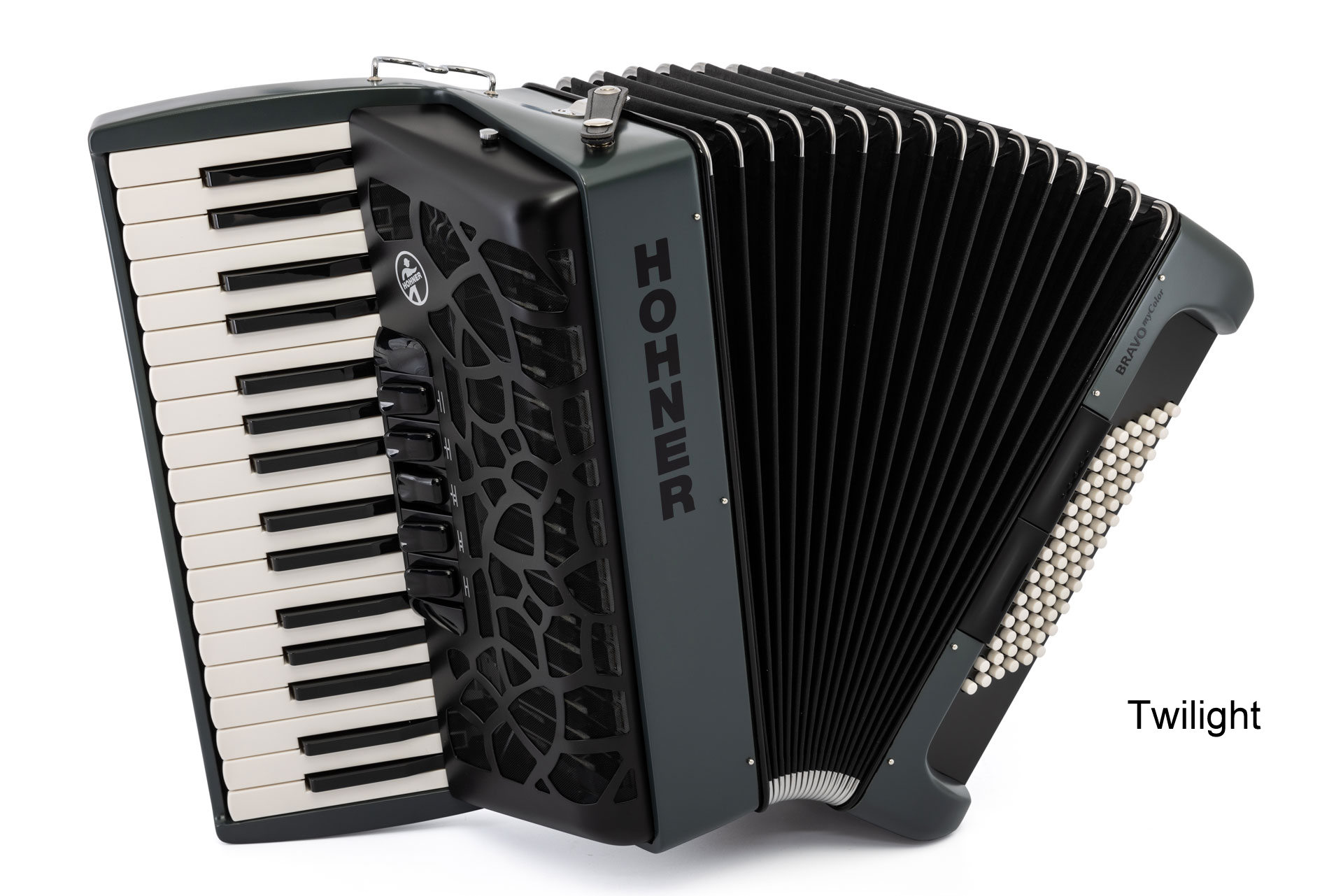 Amazon.com: Hohner A16421S Bravo Line Facelift III -80 Bass