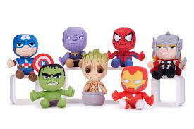 Marvel Avenger Plush 30 cm