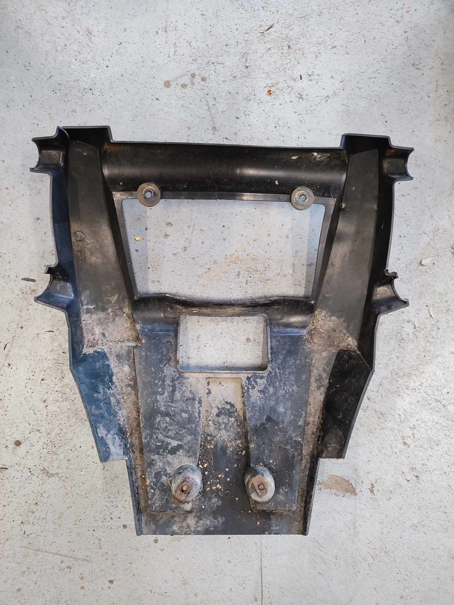 Plast fram från Arctic-Cat 700 H1 2007 - 2