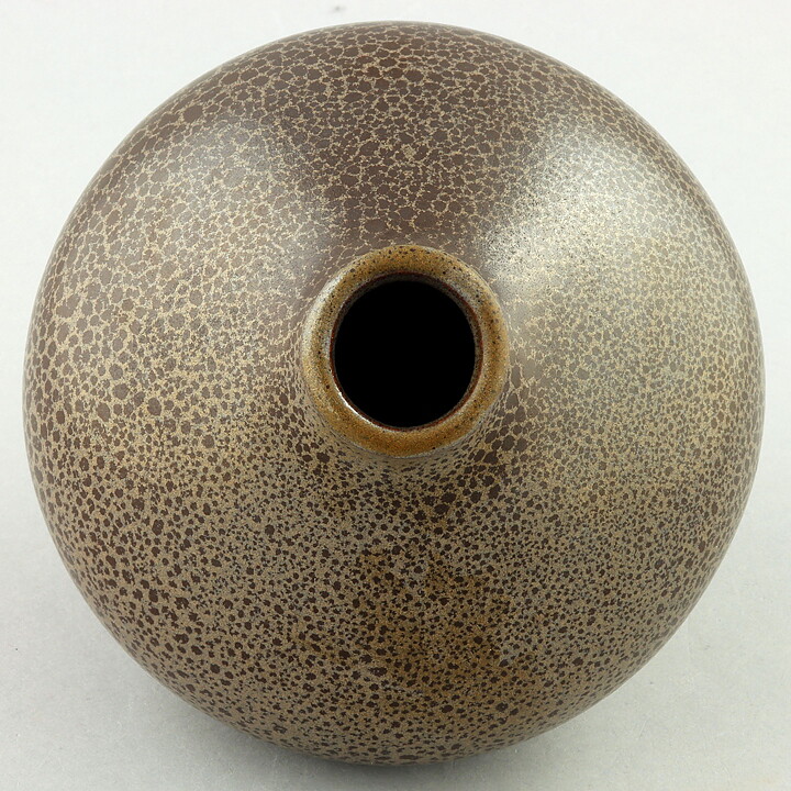 Stig Lindberg (Vitrin 1956) Swelling Vase with Leopard Glaze 10 cm