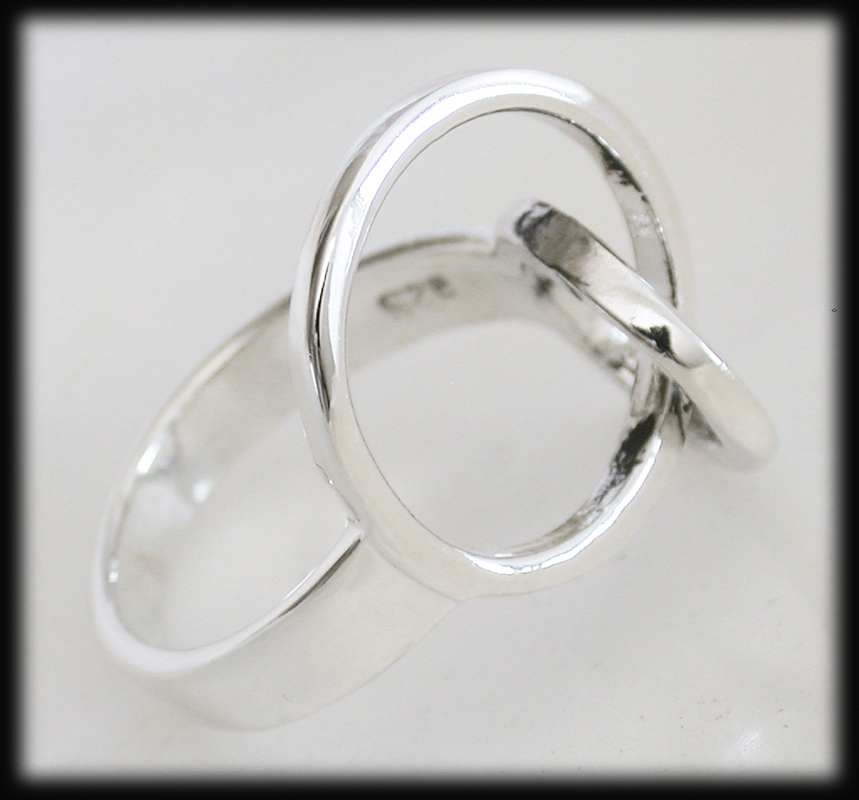 En mycket trendig ring i Äkta silver. - 3